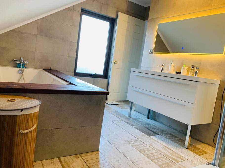 Вилла Acogedora Casa Con Tinaja Y Jacuzzi Y Rent A Car Пуэрто-Варас Экстерьер фото